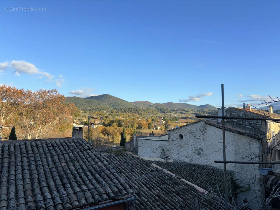Maison à MIRABEL-AUX-BARONNIES