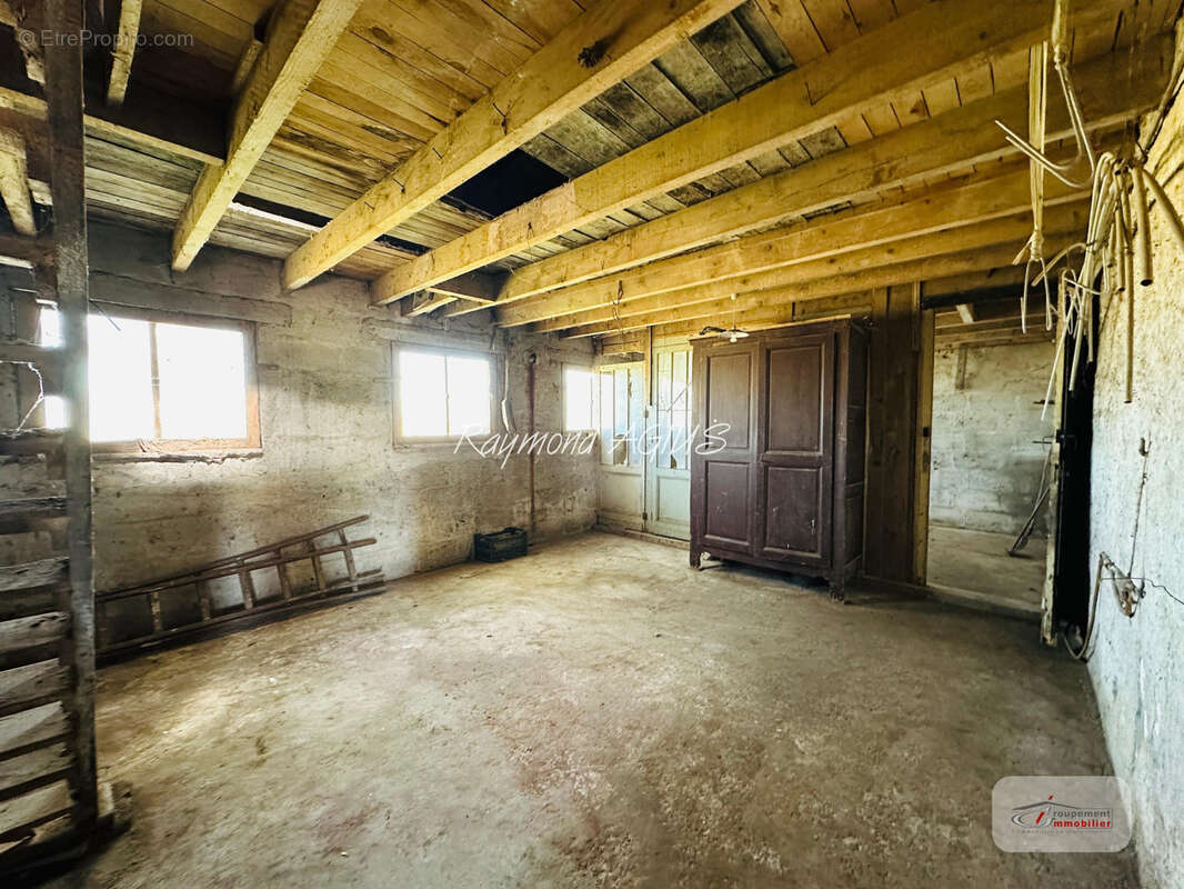 Maison à SAINT-ANTOINE-DE-BREUILH