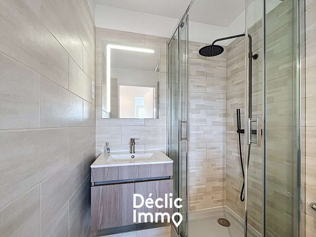 Appartement à MANDELIEU-LA-NAPOULE