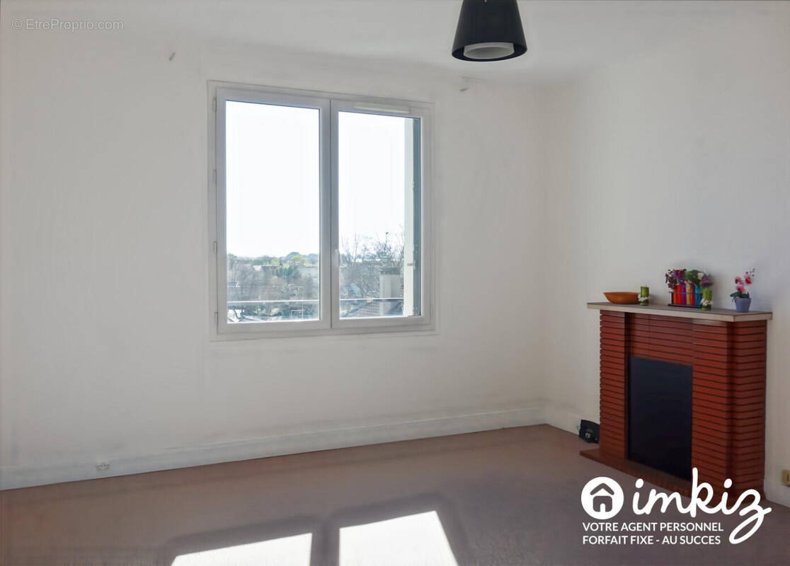 Appartement à LE BLANC-MESNIL