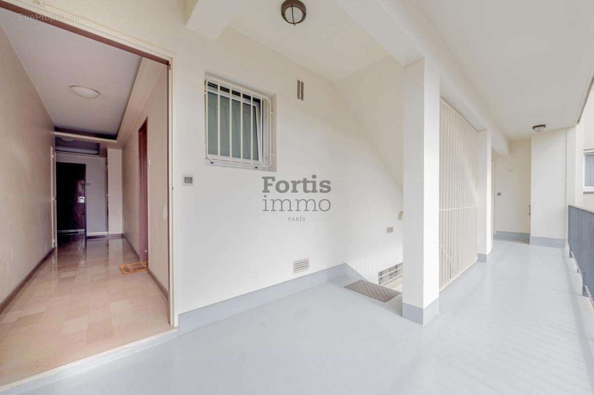 Appartement à PARIS-12E