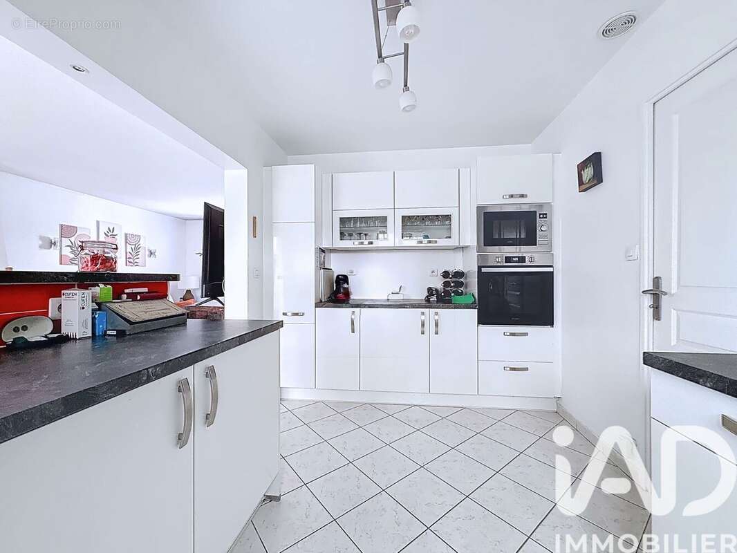 Photo 6 - Maison à TAVERNY