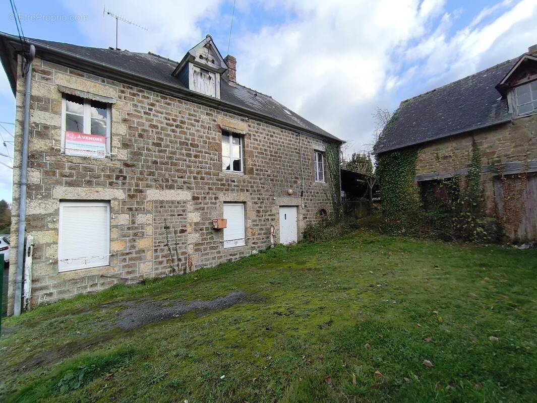 Maison à CEAUCE