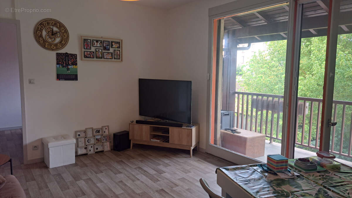 Appartement à CAUSSADE