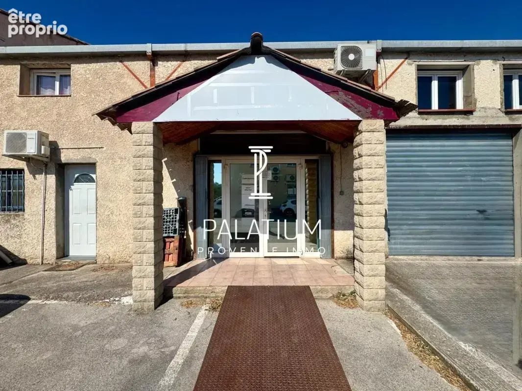 Commerce à LANCON-PROVENCE