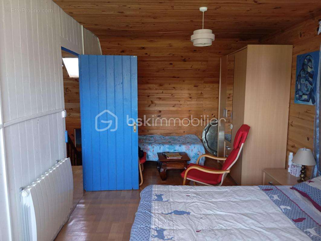 Maison à LA CHAPELLE-NEUVE