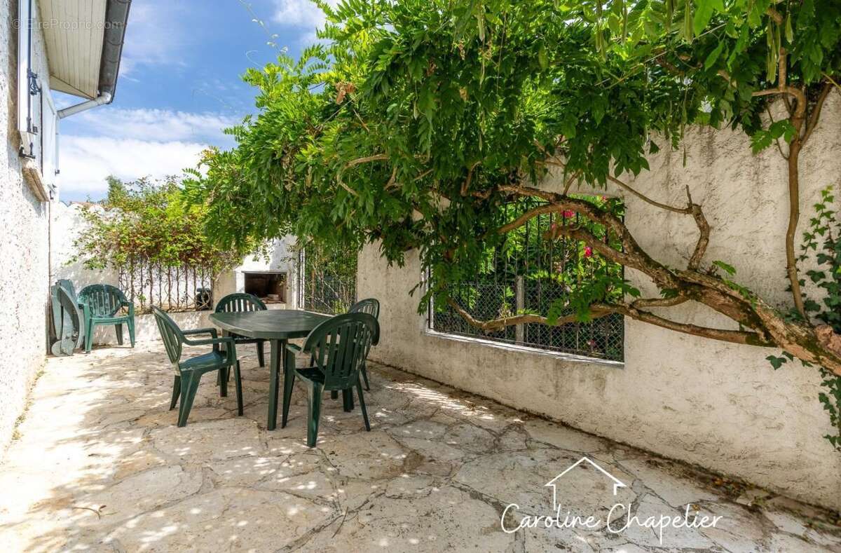 Centre-ville Plaisance-du-Touch – Maison familiale avec grand terrain divisible de 1 500 m² - photo 11