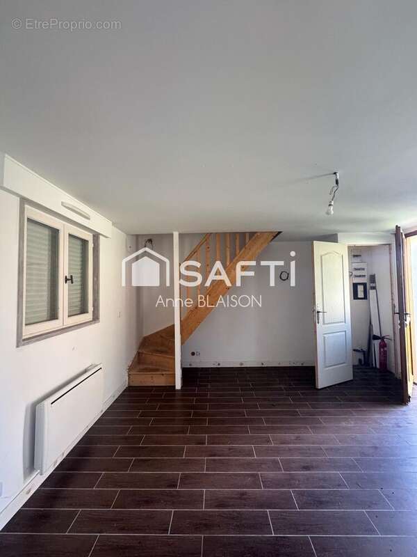 Maison 72 m² à Nay  - photo 6