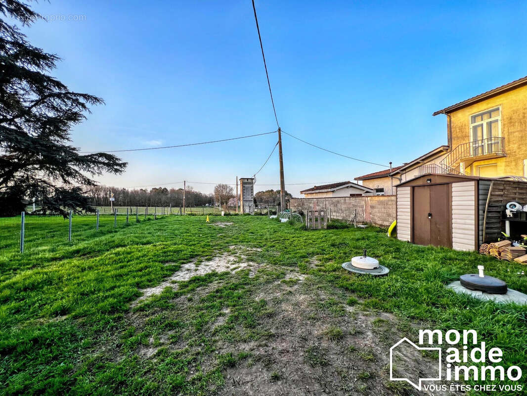 Maison à SAINT-MARTIN-DE-LAYE