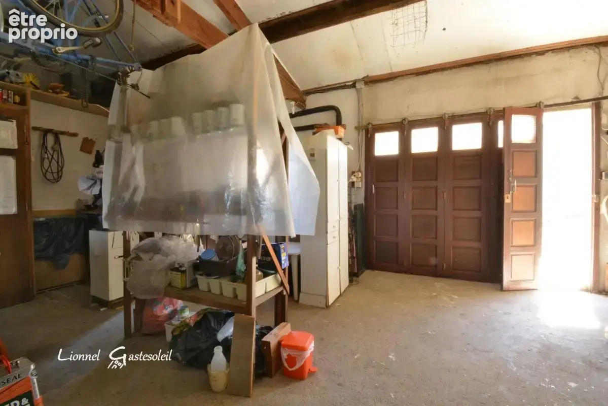 Périgourdine idéalement située 5 chambres sur un beau terrain Paysager à Pineuilh (33) - photo 21