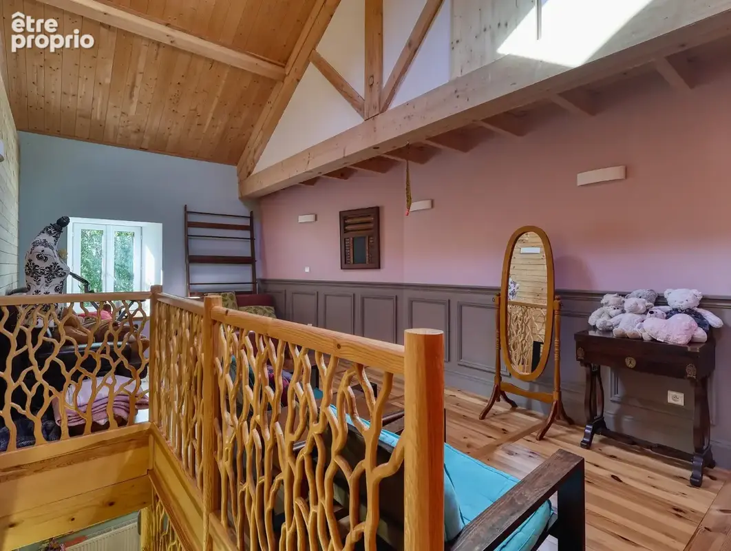 Ensemble immobilier de charme avec résidence principale et 3 gîtes, vaste terrain SAINT AGREVE (07) - photo 7