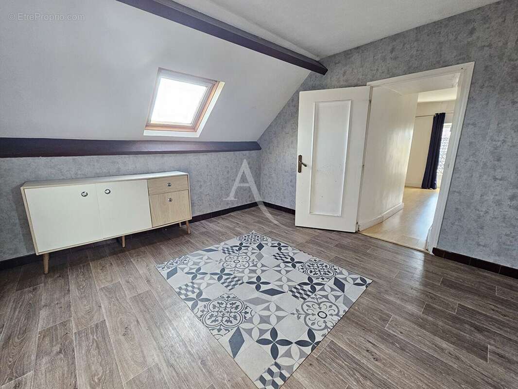 Appartement à COULOMMIERS