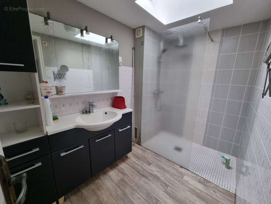 Maison à SAINTE-COLOMBE