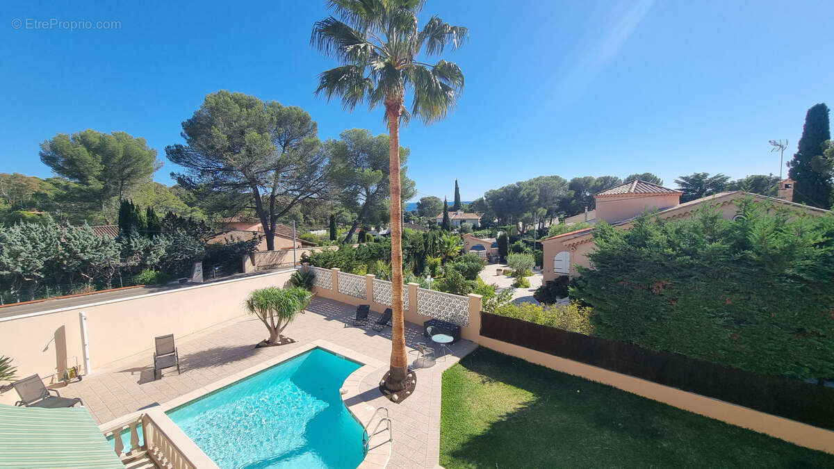 Maison à SAINT-RAPHAEL