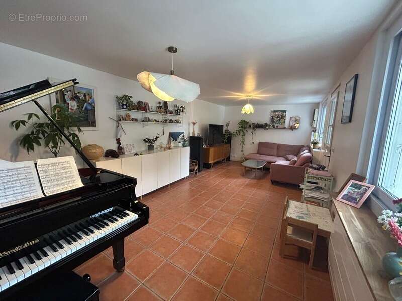 Maison à vendre 4 pièces CHAMPIGNY SUR MARNE (94), proche bords de Marne - photo 5