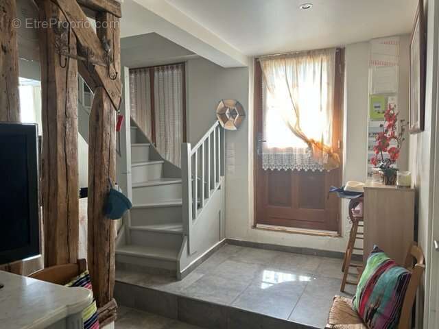 Maison à LA BAZOCHE-GOUET