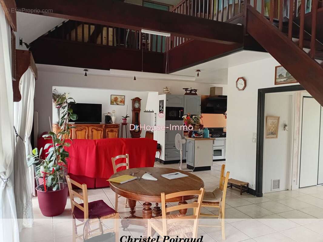 Maison à SAINT-ANDRE-DE-CUBZAC