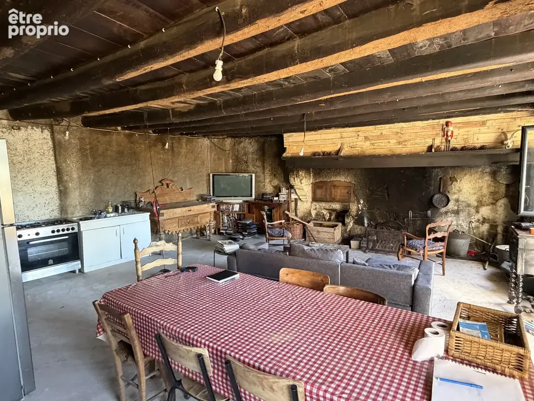 Corps de ferme - margeride - photo 3