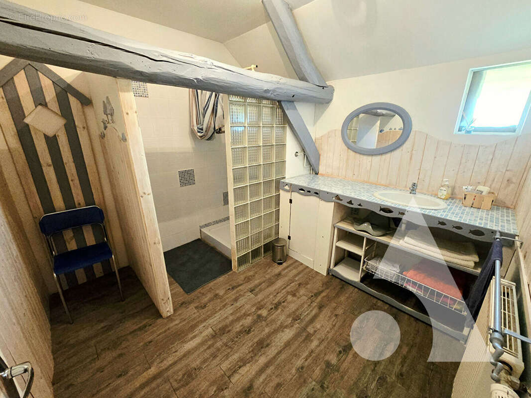 Maison Montaulin 7 pièces 361.22 m2 (270 m2 habitables et 91 m2 de salle et atelier annexes) - photo 13