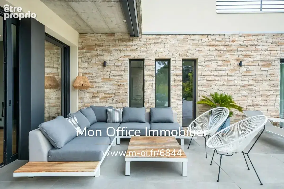 Référence : 6844-AUS - Maison contemporaine 210m² avec piscine - Ventabren - photo 3