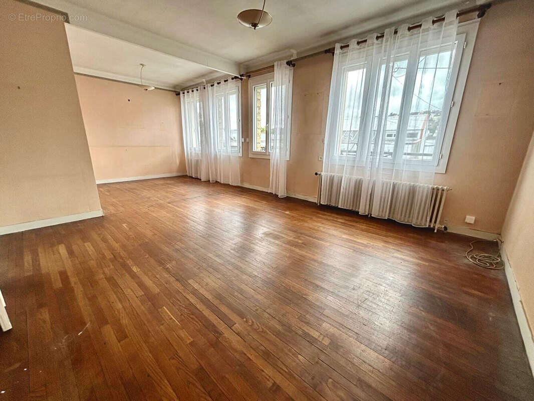 Maison 5 pièces à moins de 5 min à pied du centre ville de Quimper - Terrain 920 m² - photo 3