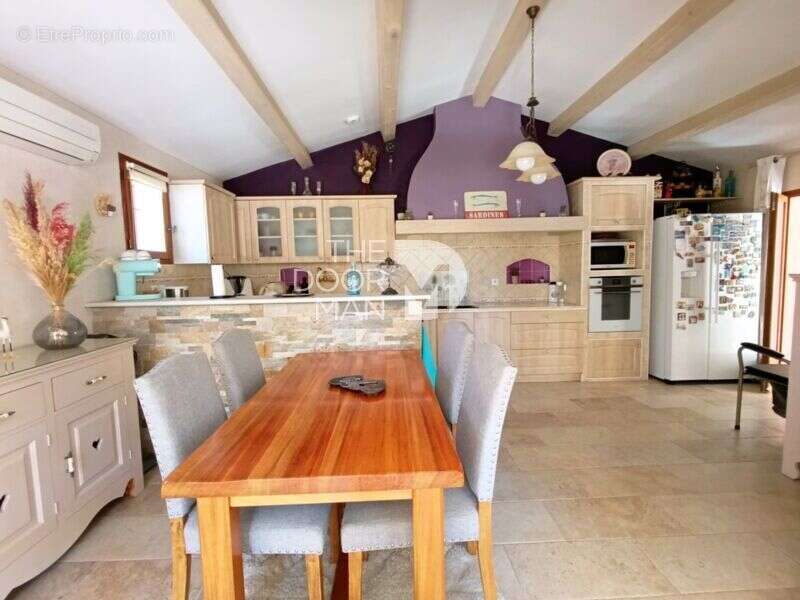 Maison à SIX-FOURS-LES-PLAGES