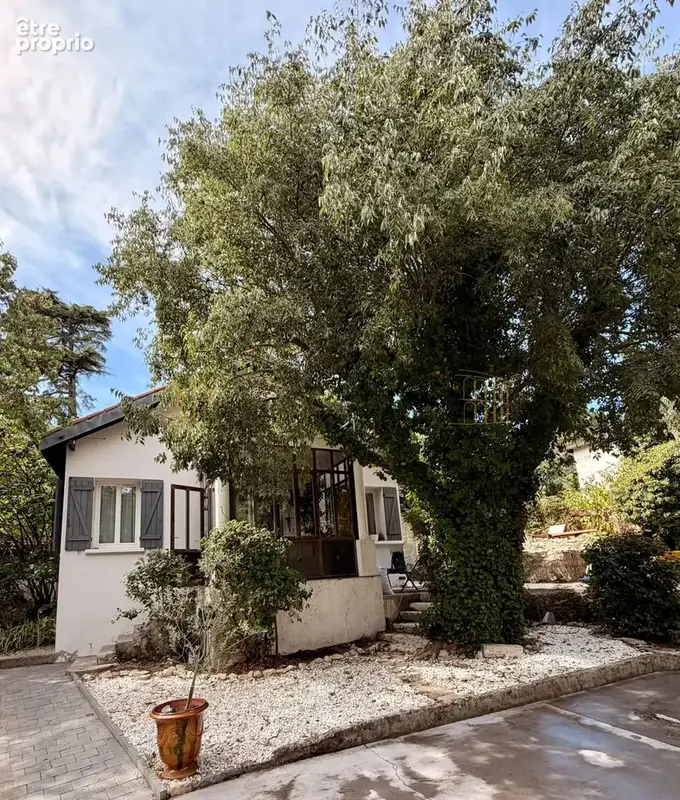 Nîmes   route d’uzès   maison de charme avec jardin et piscine - photo 1