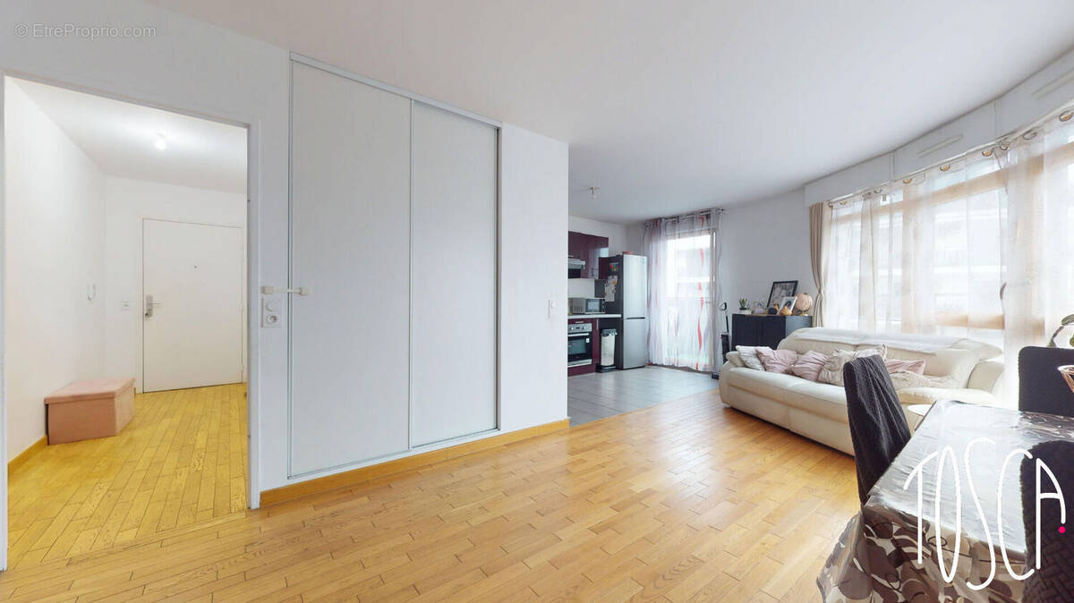 Appartement à THIAIS