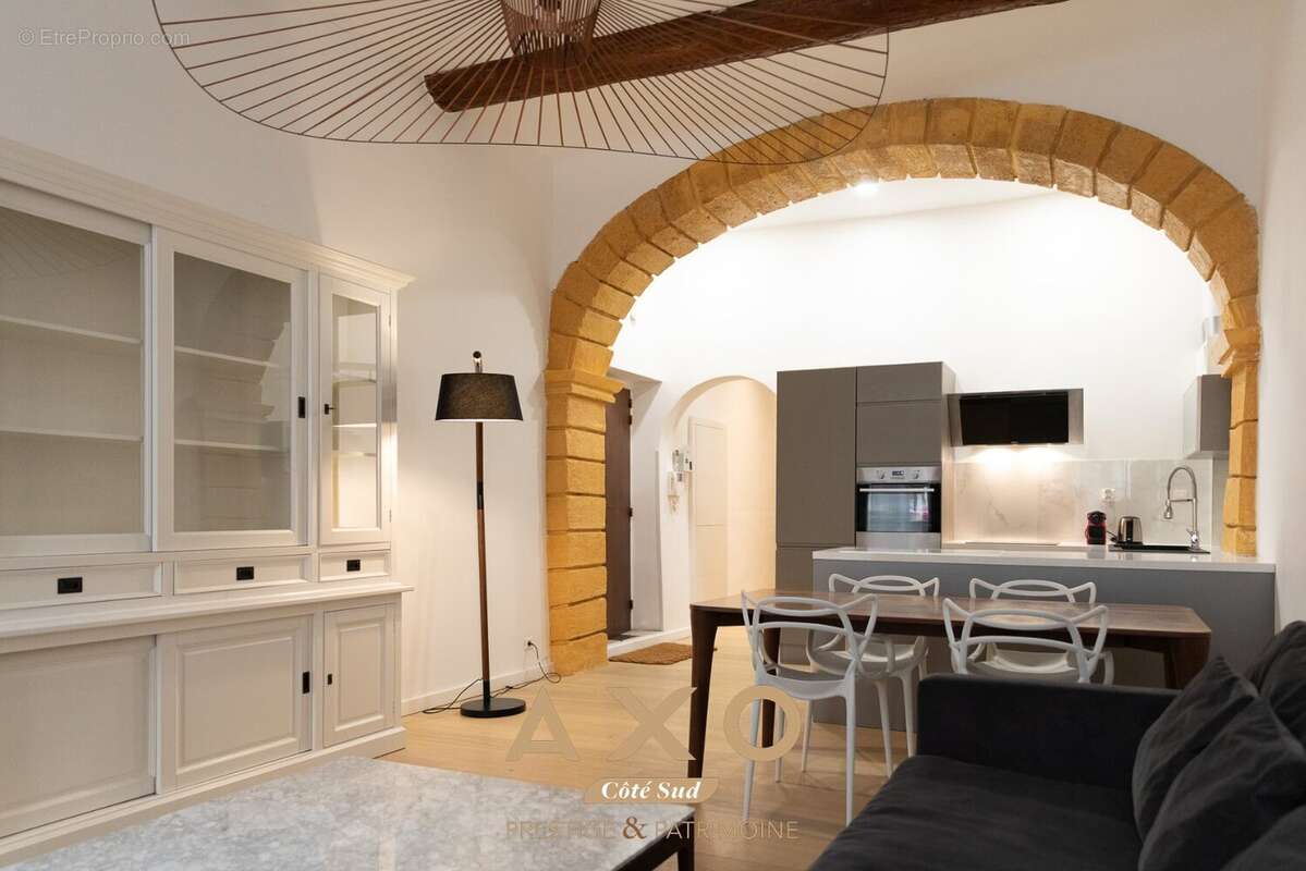 Appartement à AIX-EN-PROVENCE