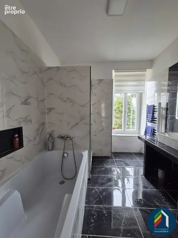Maison de ville - Montournais - photo 10