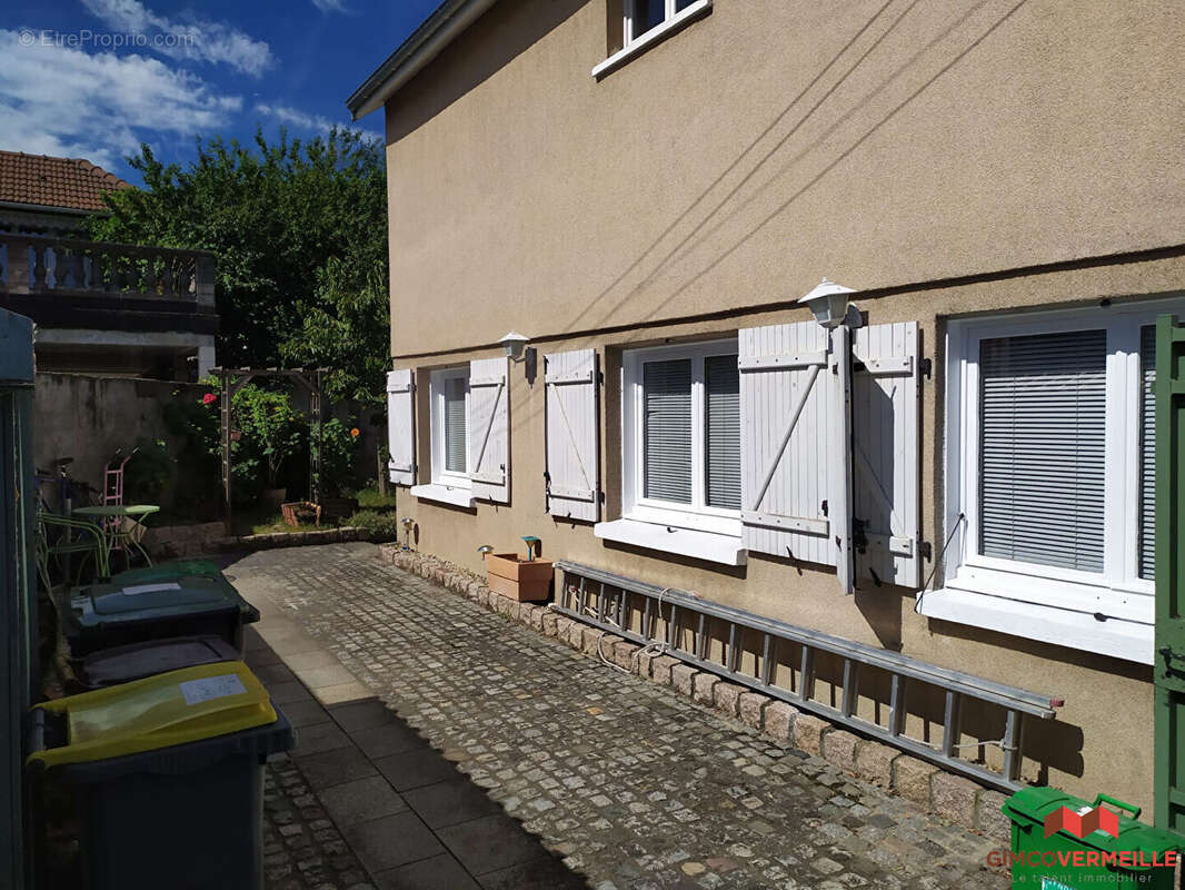 Maison à MONTIGNY-LES-CORMEILLES