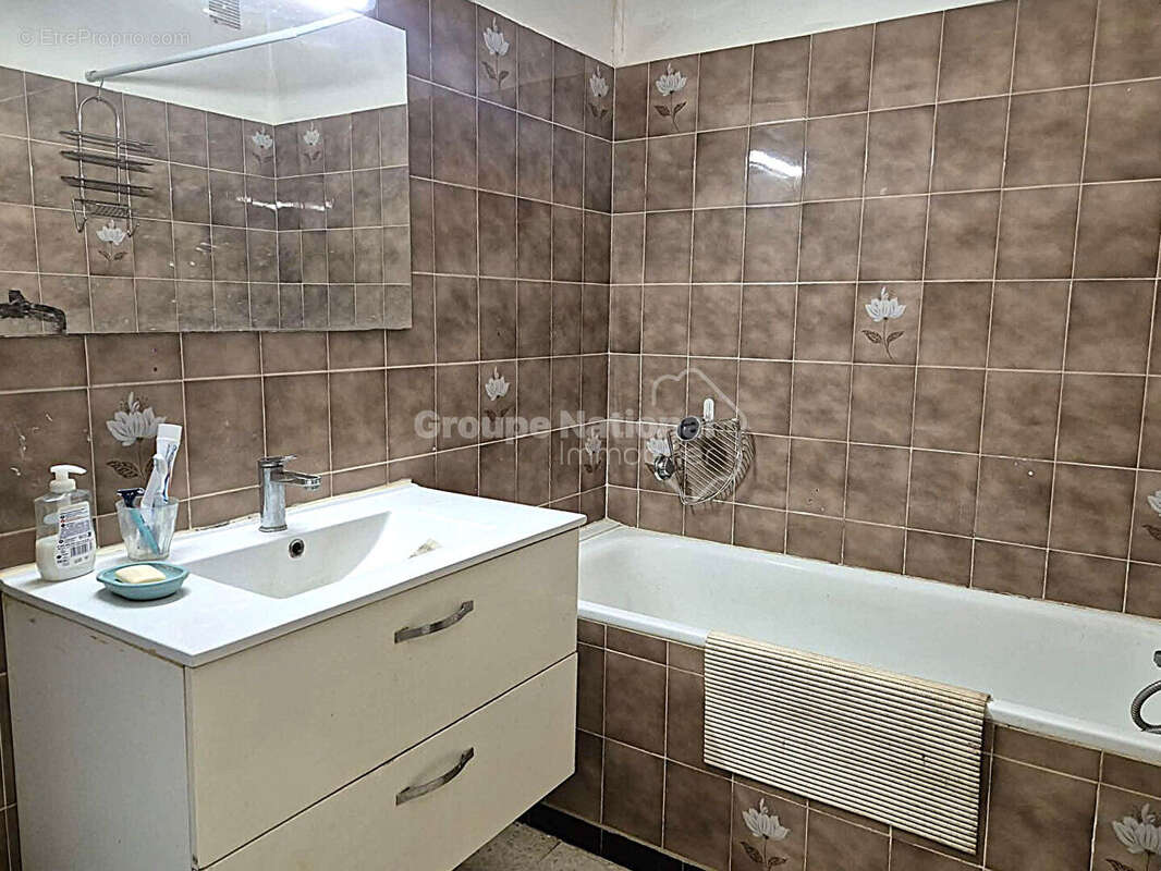 Appartement T3 avec jardin et place de parking Carpentras - photo 6