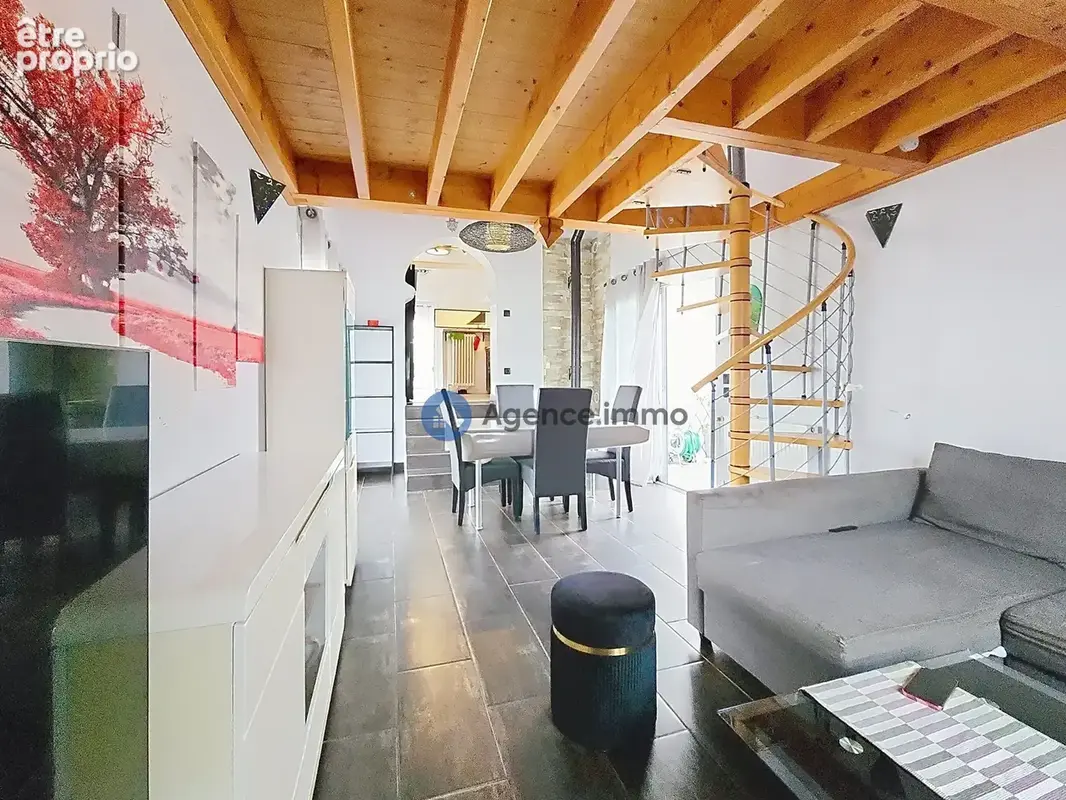 Maison 4 pièces 84 m² à vendre à Chateau-La-Valliere (37330) - photo 4