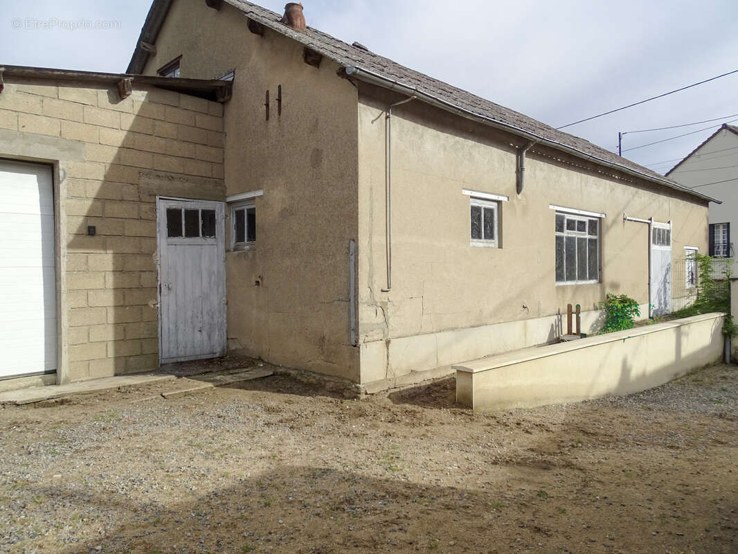 Maison à CHATRES-SUR-CHER