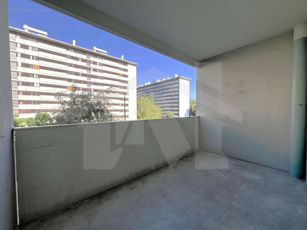 T4 rue gerard philipe - photo 13