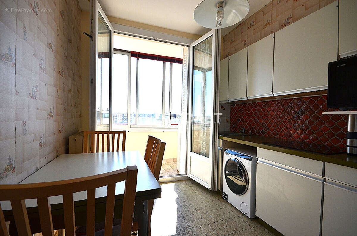 Appartement 3 pièces 81m² VILLEURBANNE Medipôle - photo 8