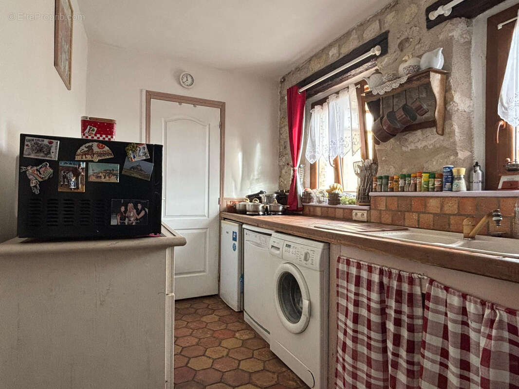 Appartement à LE MESNIL-EN-THELLE