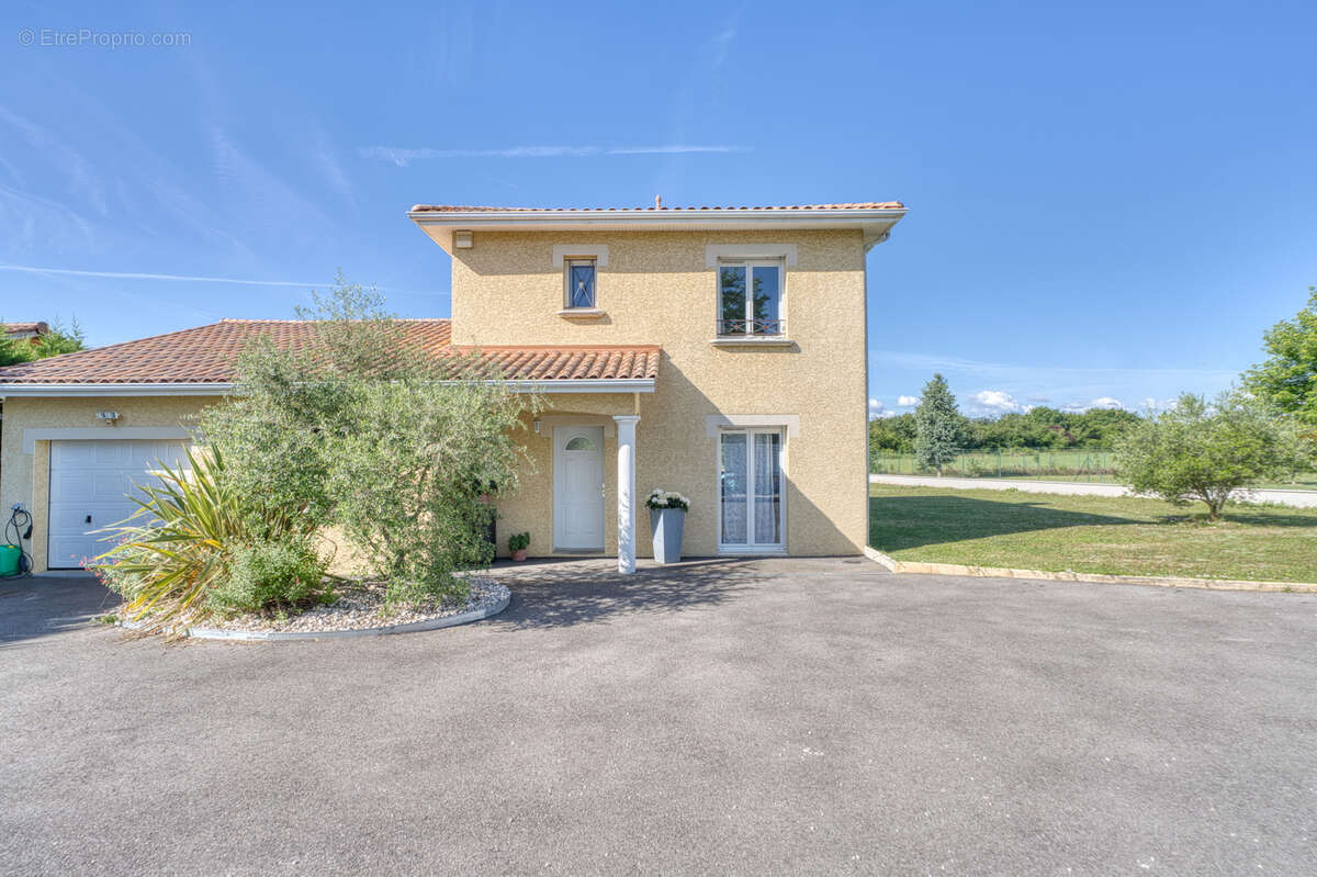 Maison à IRIGNY