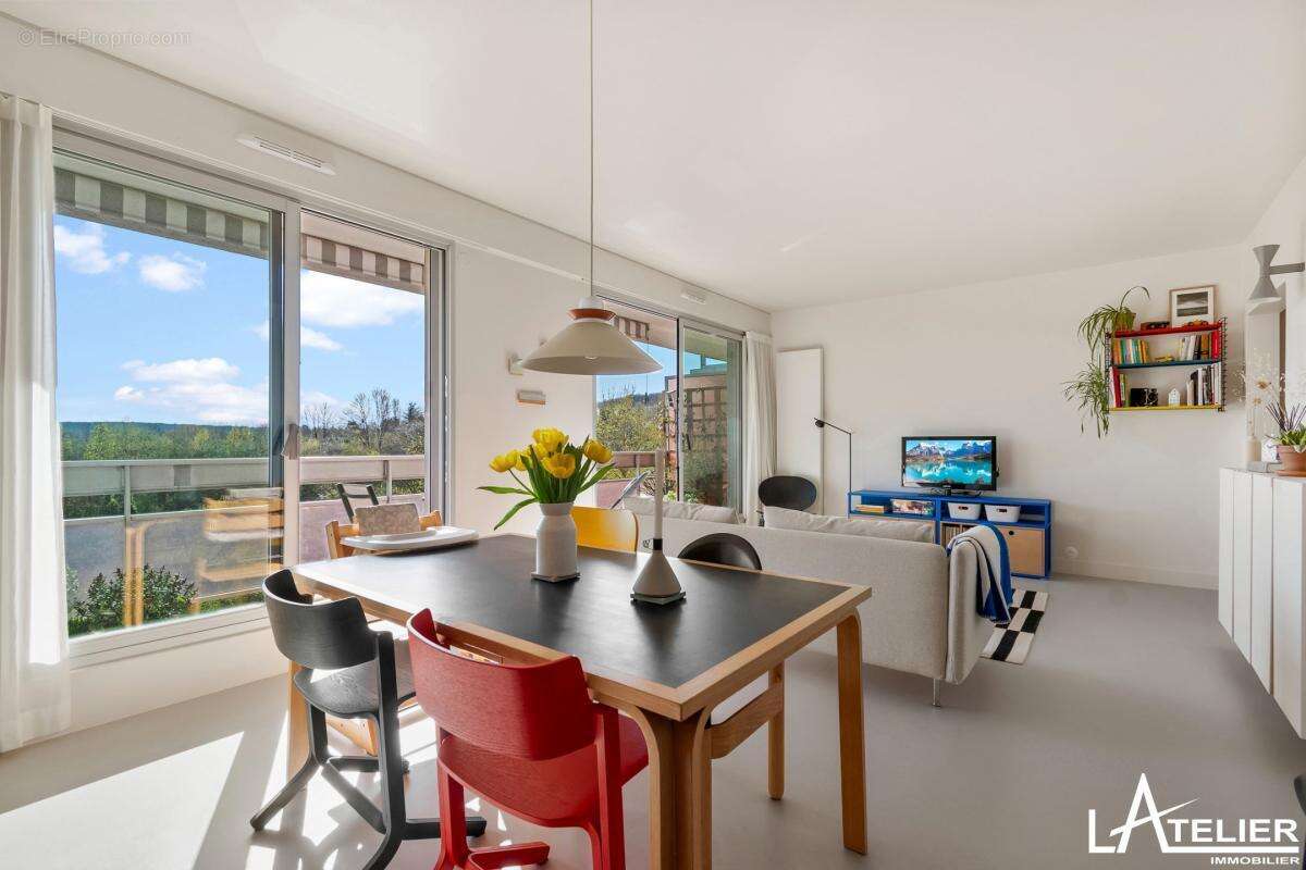 Appartement à MAREIL-MARLY