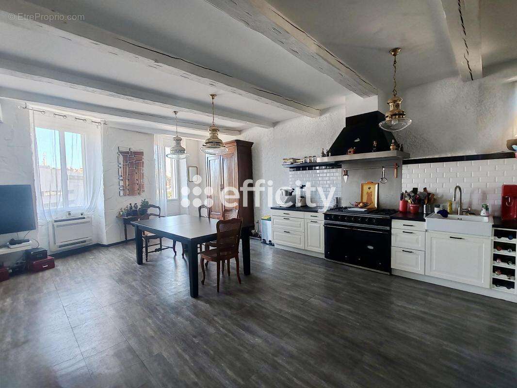 Maison à MARSEILLE-10E