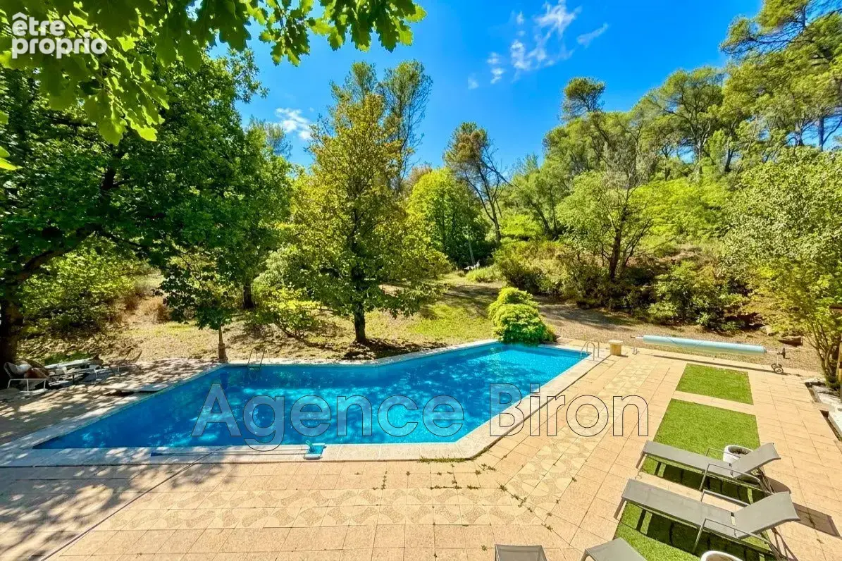 Maison 8 pièces 420 m² à vendre à Aix-En-Provence (13090) - photo 5