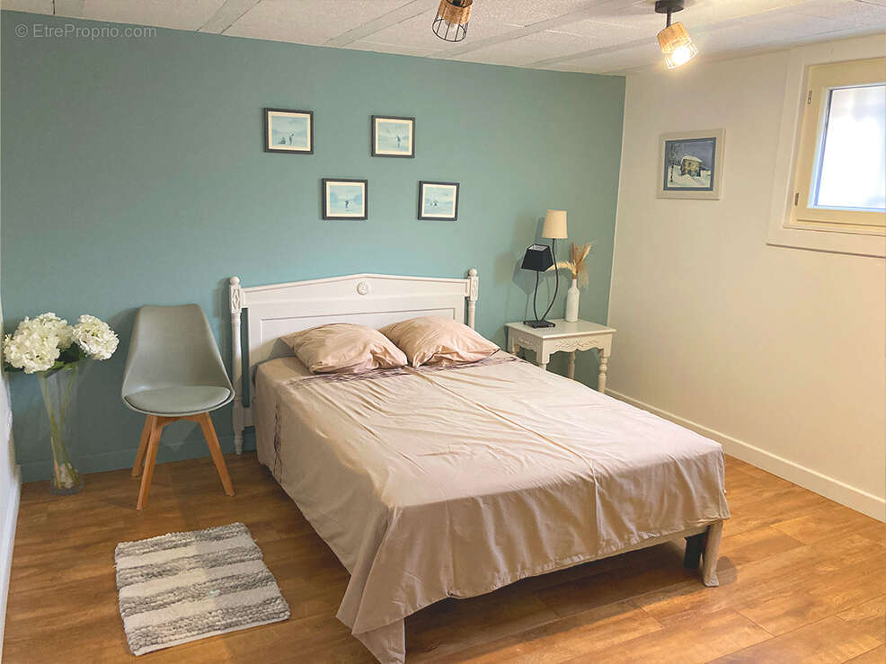 Maison à MONTELIMAR