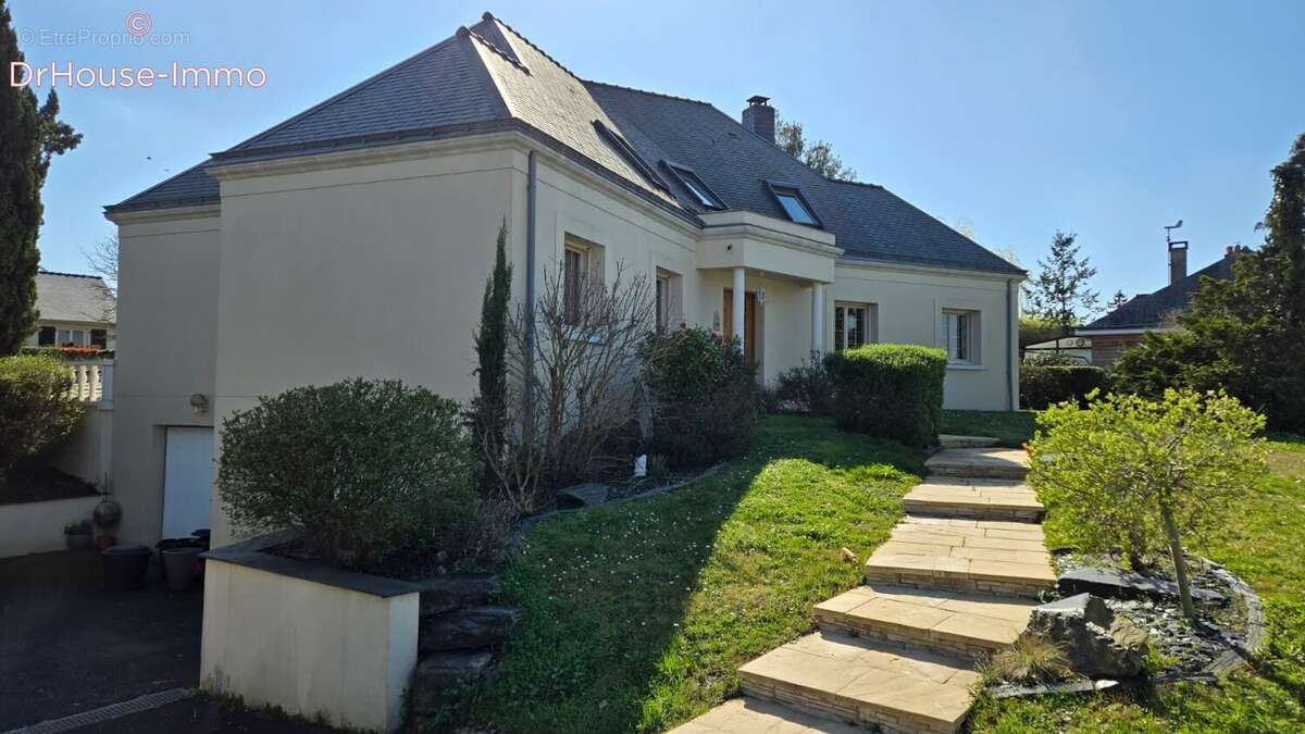 Maison 192 m² à Rochefort-Sur-Loire  - photo 73