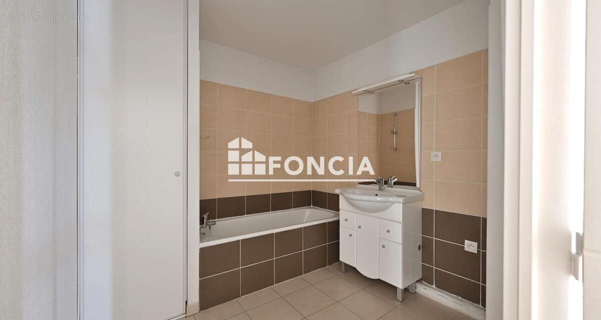 Appartement à FABREGUES