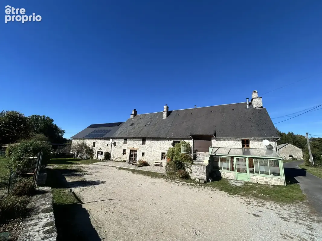 Maison en Saint Angel à Corrèze - photo 2