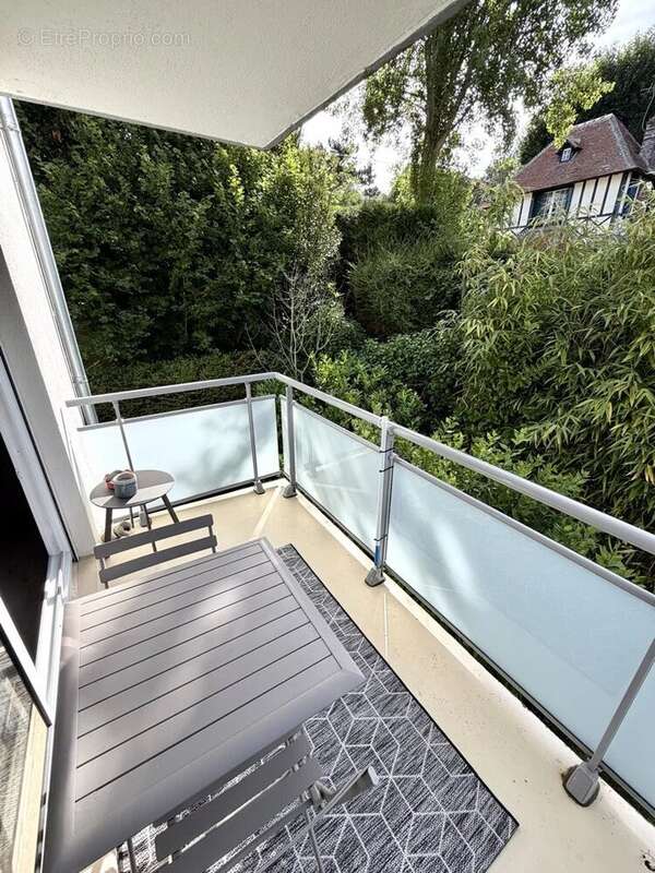 Appartement à HOULGATE