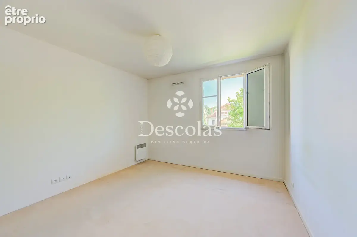 SAINT-GERMAIN-EN-LAYE - Appartement avec terrasse 4 pièces - photo 17