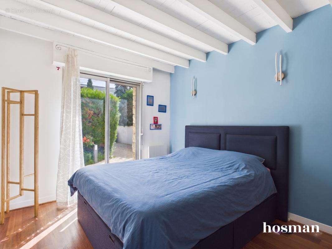 Maison à NANTERRE