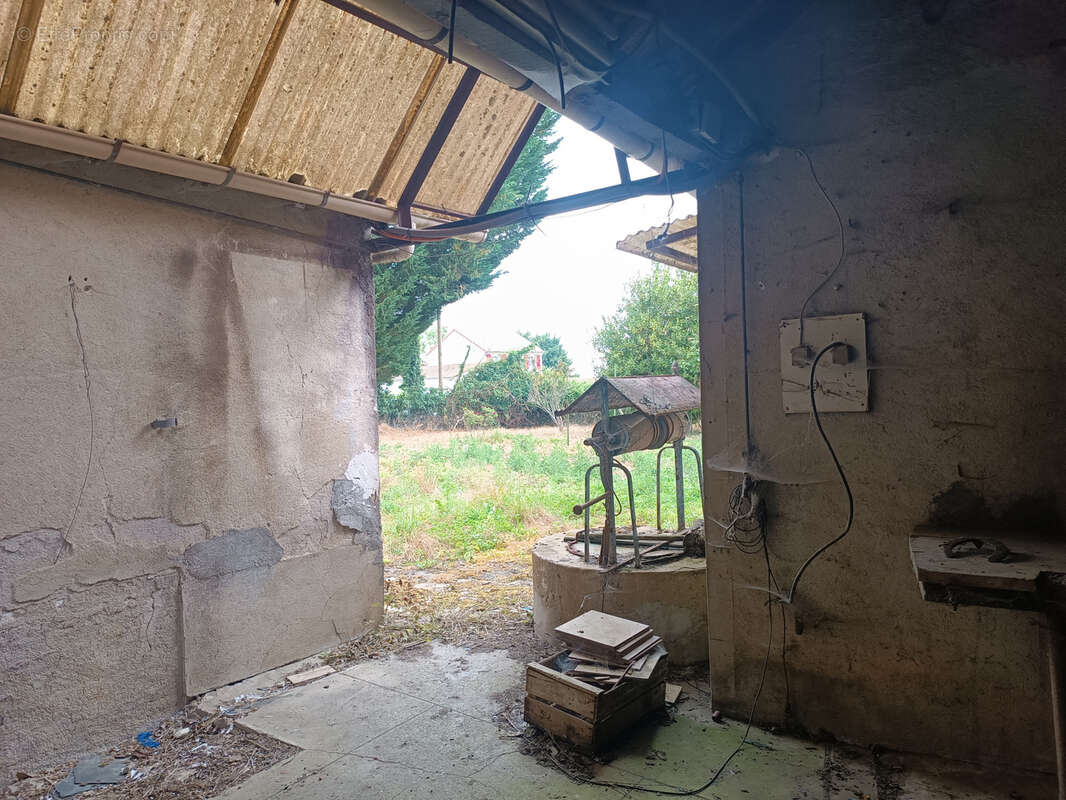 Maison à PRECY