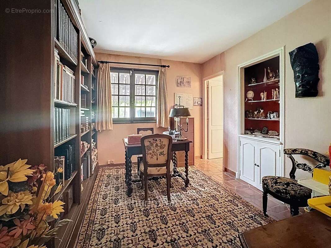 Maison à MOUGINS